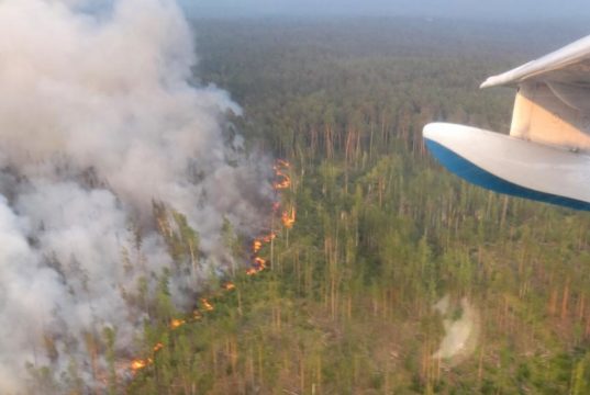 Accusé d’inaction, Poutine envoie l’armée lutter contre les flammes en Sibérie