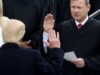 Destitution de Trump : John Roberts, le juge « arbitre » d’un procès historique