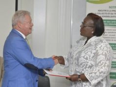 Salubrité : la ministre Anne Désirée Ouloto procède à l`évaluation des opérateurs Eco-Eburnie et Ecoti-SA