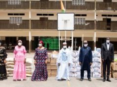 Lutte contre le Covid-19: le ministre Bruno Koné sensibilise et soutient les populations de Koumassi