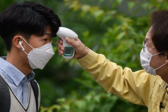 CORONAVIRUS: LA CORÉE DU SUD DIT FAIRE FACE À « UNE DEUXIÈME VAGUE » DEPUIS MAI