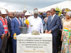 Logements sociaux: Robert Beugré Mambé pose la première pierre de 1160 logements à Akoupé-Zeudji