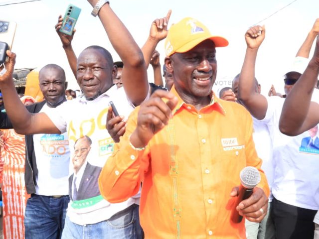 Campagne présidentielle à Yopougon: Bictogo mouille le maillot pour ADO à Port-Bouët 2 et à la Sicogi