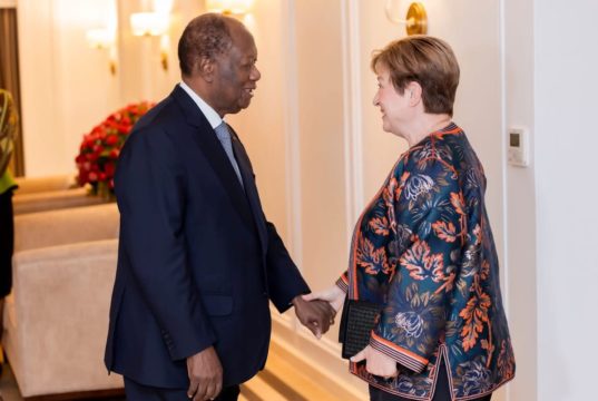Nairobi : Alassane Ouattara multiplie les rencontres stratégiques en marge du sommet africain