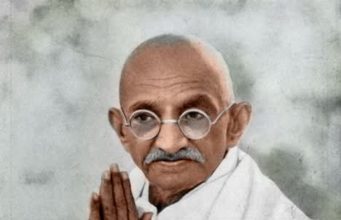 L’histoire à l’endroit: Gandhi et son mépris des Noirs