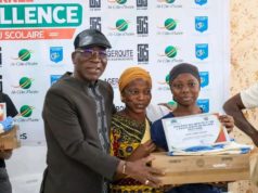 Bouaké : Assahoré Konan Jacques récompense les meilleurs élèves du Gbêkê