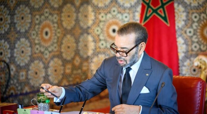 Maroc: Le Roi Mohammed VI condamne les attaques houthies contre l’Arabie saoudite
