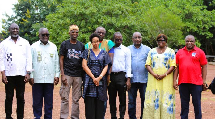 Korhogo : Pascal Brou Aka, Président de la HACA, en immersion au cœur de la radio «Tchépé FM»