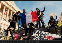 Éducation en crise en France: La jeunesse et les enseignants font bloc pour exiger des changements profonds