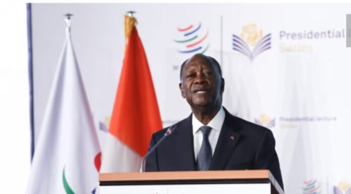 Genève : Alassane Ouattara porte l’expérience ivoirienne à la 8ᵉ Conférence présidentielle de l’OMC